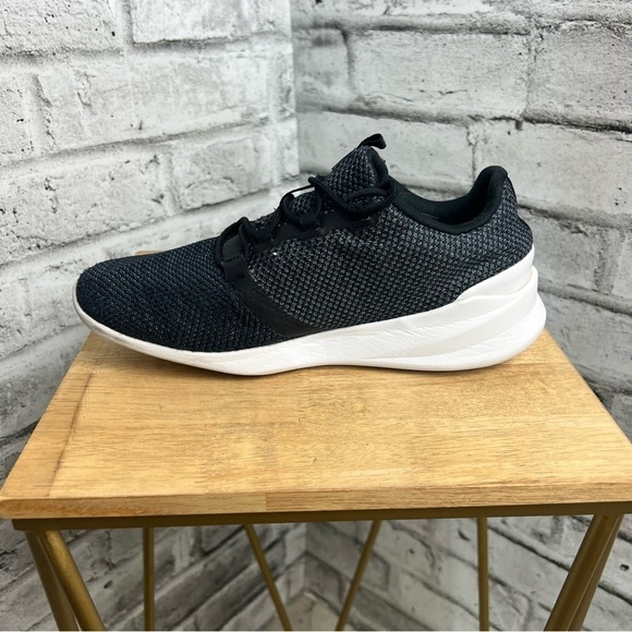 New Balance District One V1 Running Shoes - Picture 6 of 9